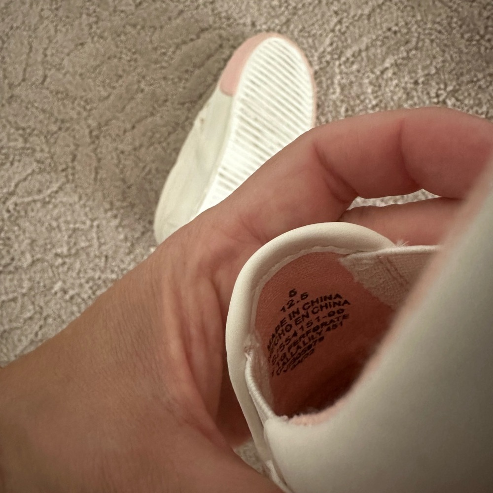 Shoe bundle - Picture 2 of 6